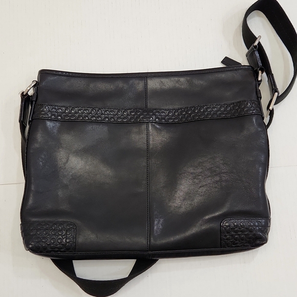Coach Men's black Leather Crossbody Bag - Picture 5 of 9